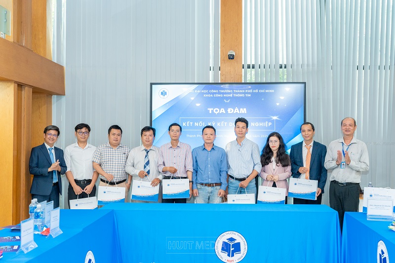 1 TEL4VN và Khoa CNTT – ĐH Công Thương TP.HCM đã ký kết thỏa thuận hợp tác chiến lược