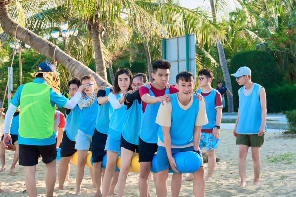 Team Building 2026 – Vượt sóng ra khơi, Vươn tầm cao mới